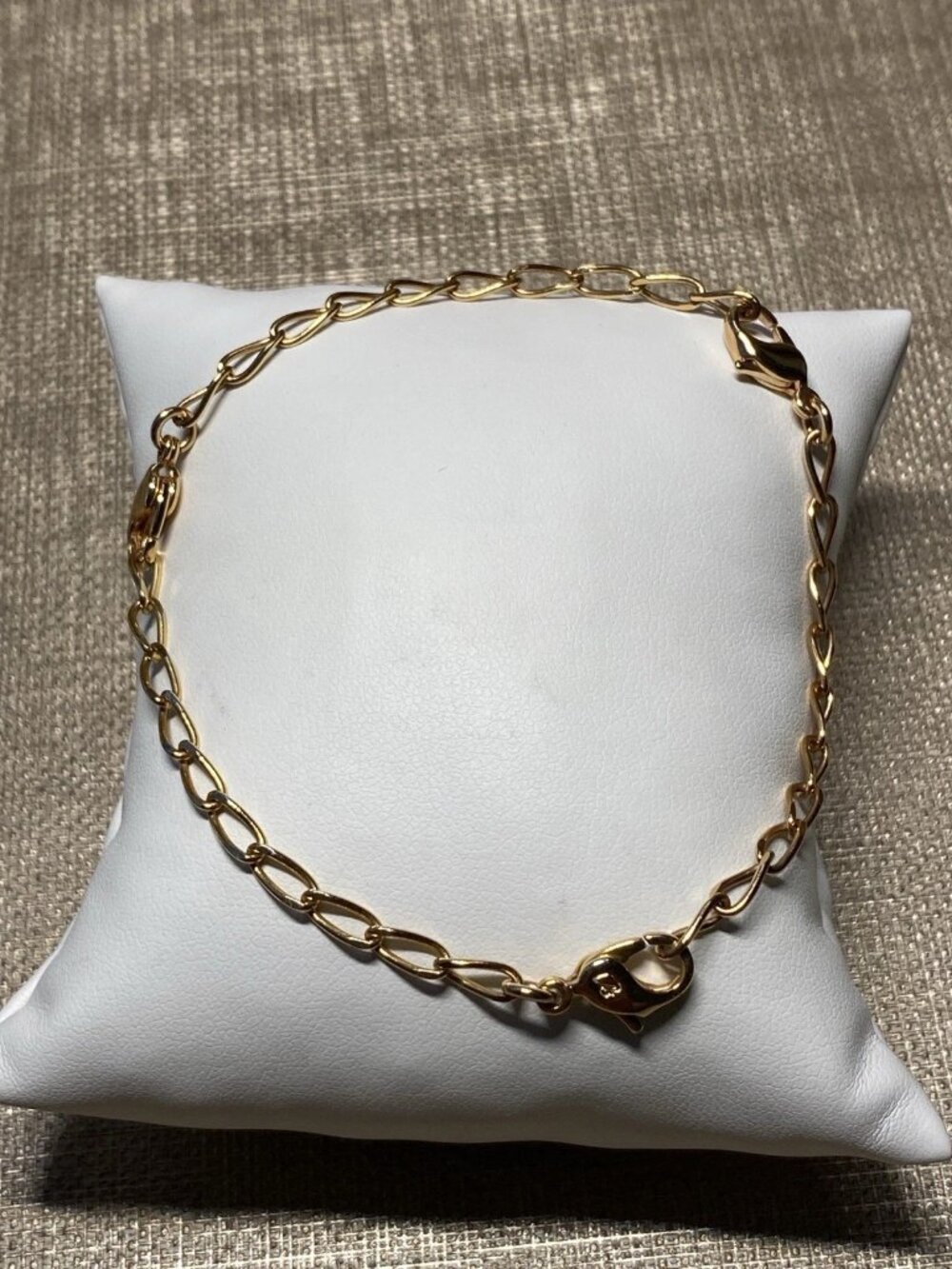 Vintage Swarovski Gold Tone Swan Logo Infinity Link Bracelet 8.5”